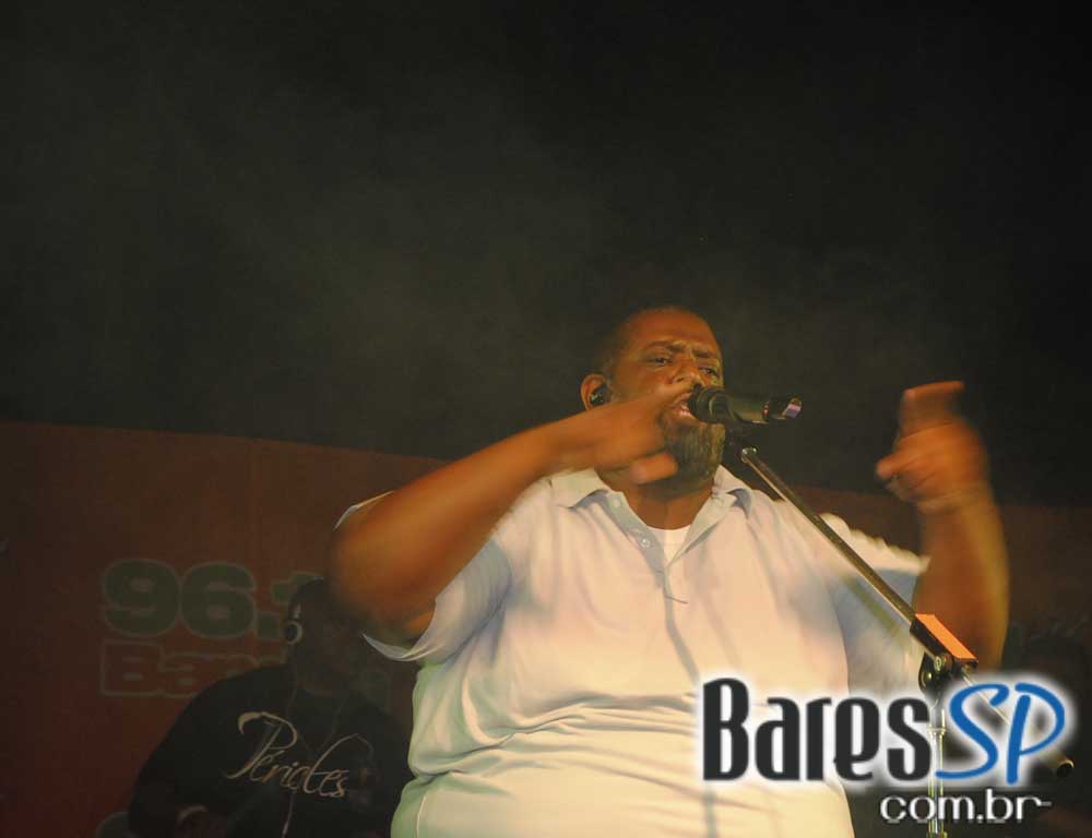 Péricles estreou happy hour Jun Daiti com show no Santa Aldeia Péricles estreou happy hour Jun Daiti com show no Santa Aldeia