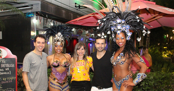 Cervejaria Devassa West Plaza realizou Festa de Carnaval