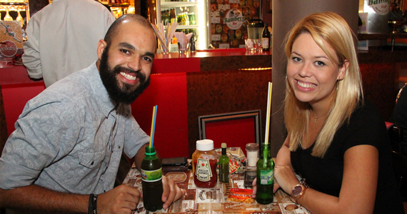 Tubaína Bar transmitiu futebol com muitas variedades de petiscos e drinks na quarta-feira