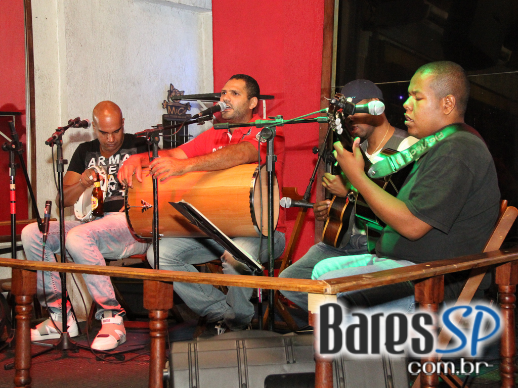 Na quinta-feira o Kabala Pub realizou a Festa Grito de Carnaval Na quinta-feira o Kabala Pub realizou a Festa Grito de Carnaval