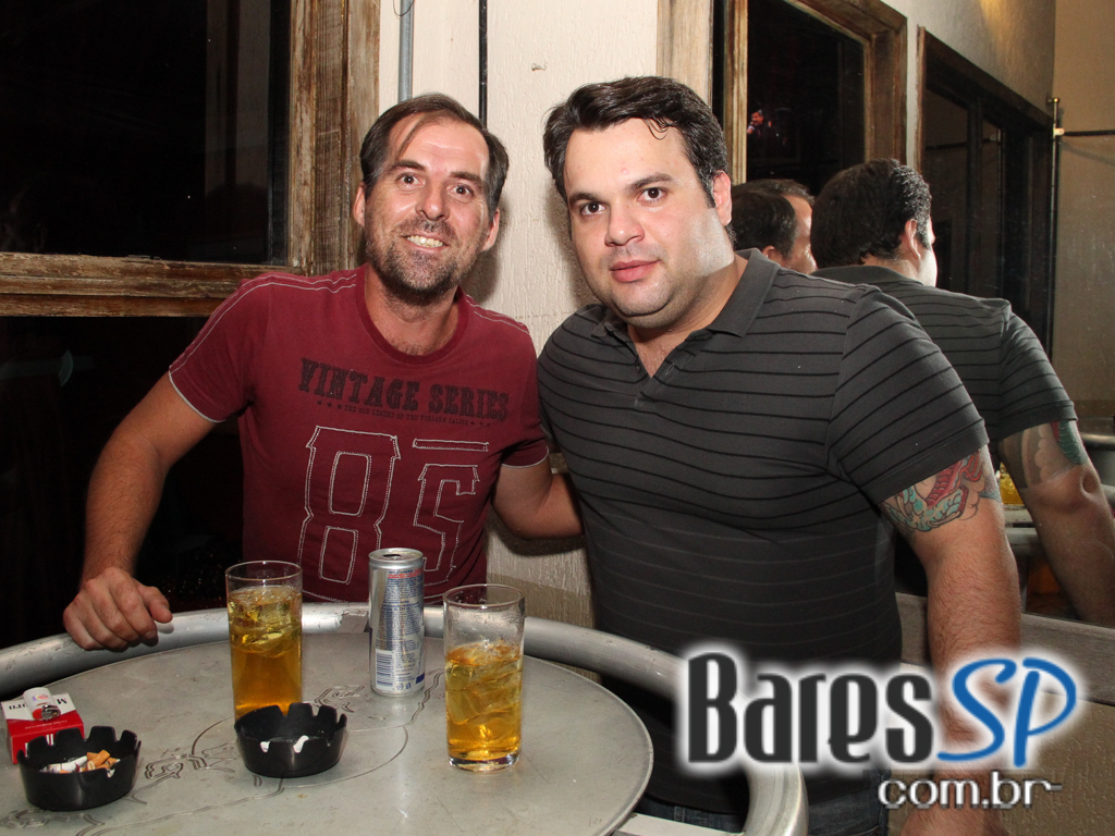 Na quinta-feira o Kabala Pub realizou a Festa Grito de Carnaval Na quinta-feira o Kabala Pub realizou a Festa Grito de Carnaval