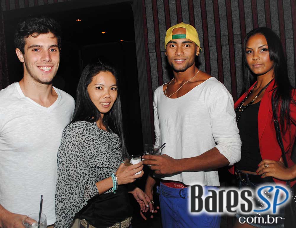 Nesta sexta-feira o Anexo B apresentou um Tributo a Tim Maia & Jorge Bem por Quarteto São Jorge Nesta sexta-feira o Anexo B apresentou um Tributo a Tim Maia & Jorge Bem por Quarteto São Jorge