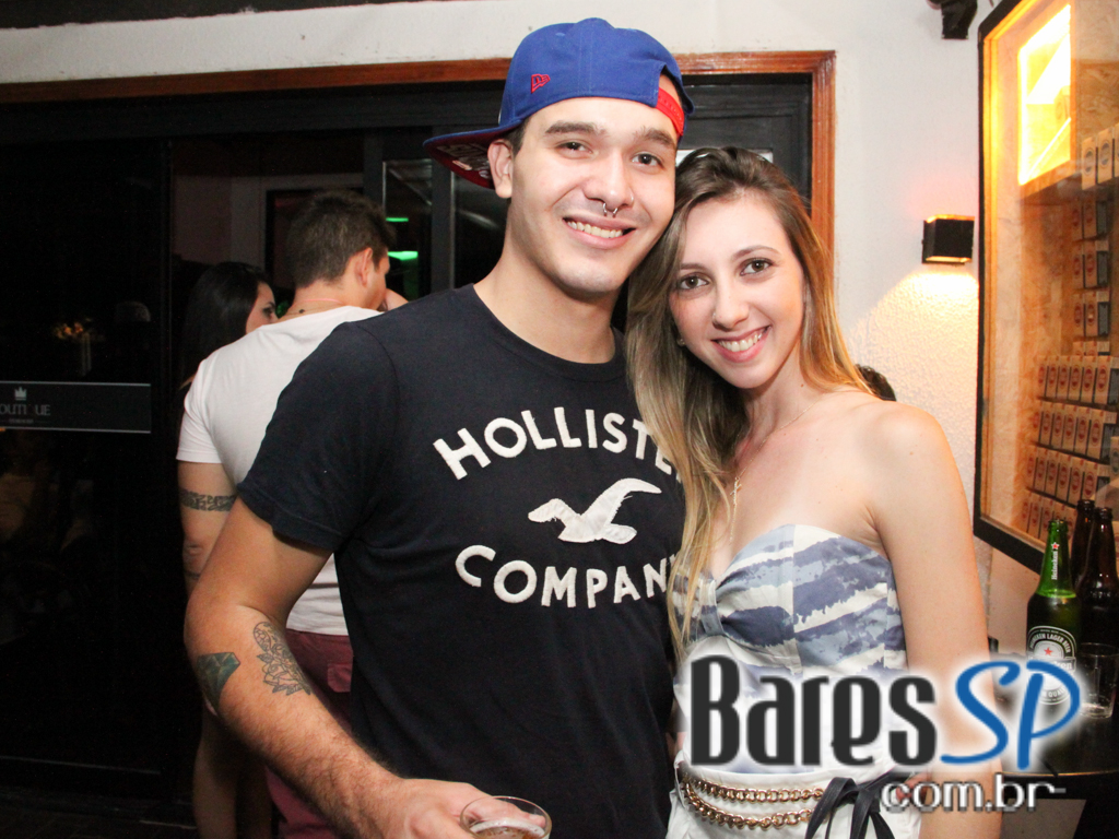 Boutique Premium Bar embalou o sábado com sertanejo Boutique Premium Bar embalou o sábado com sertanejo