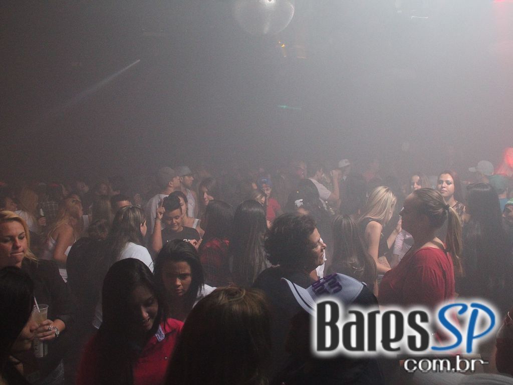 Noite da Tequila aconteceu na sexta no The L Club Noite da Tequila aconteceu na sexta no The L Club