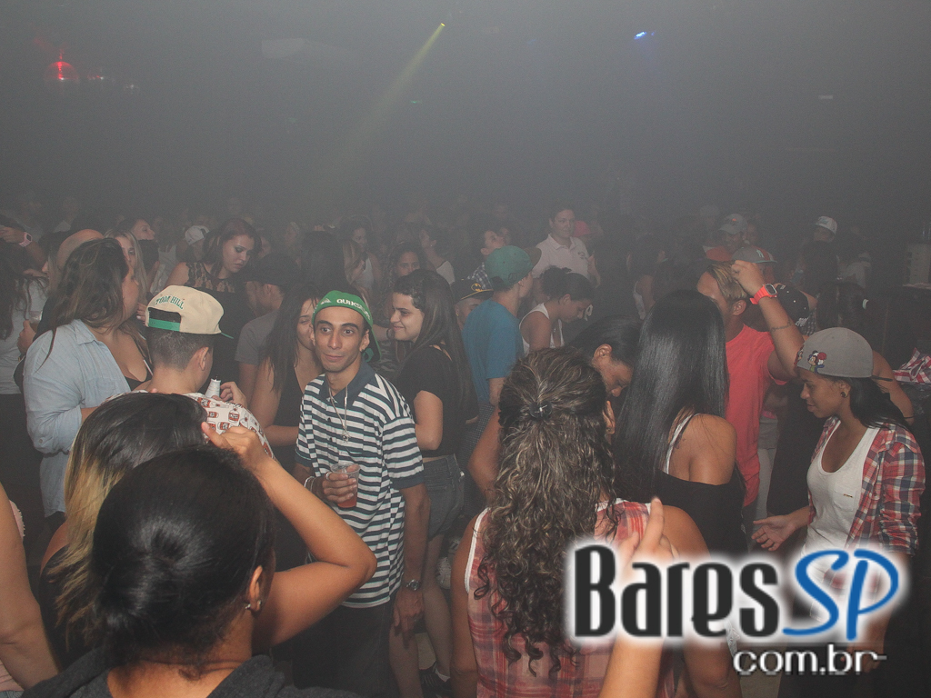 Noite da Tequila aconteceu na sexta no The L Club Noite da Tequila aconteceu na sexta no The L Club