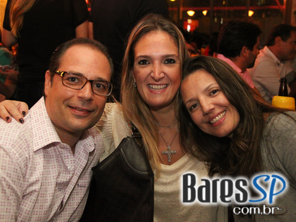 Bar Vaca Véia ofereceu diversas opções para o happy hour Bar Vaca Véia ofereceu diversas opções para o happy hour