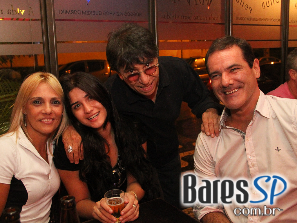 Bar Vaca Véia ofereceu diversas opções para o happy hour Bar Vaca Véia ofereceu diversas opções para o happy hour