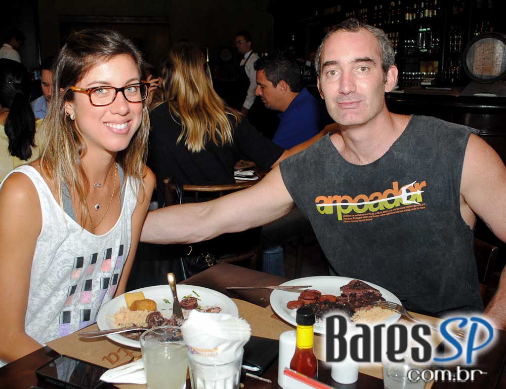 Armazén Paulista ofereceu tradicional Buffet de Feijoada no sábado Armazén Paulista ofereceu tradicional Buffet de Feijoada no sábado