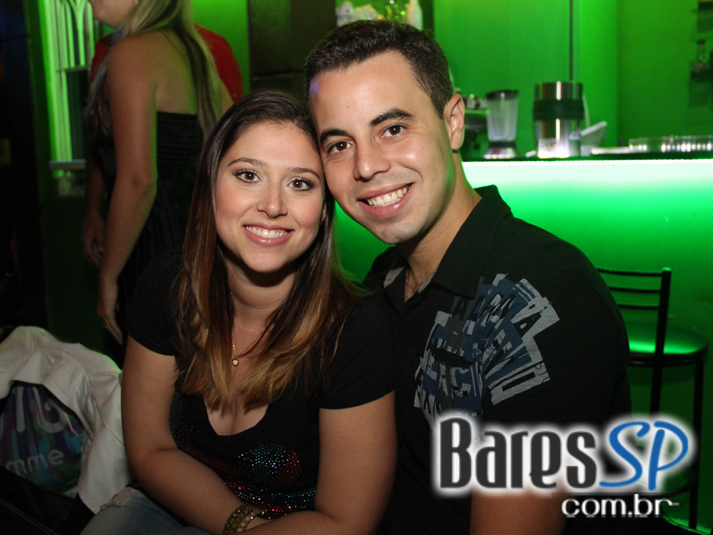 Vila Moema apresentou ambiente descontraído com DJs residentes Vila Moema apresentou ambiente descontraído com DJs residentes