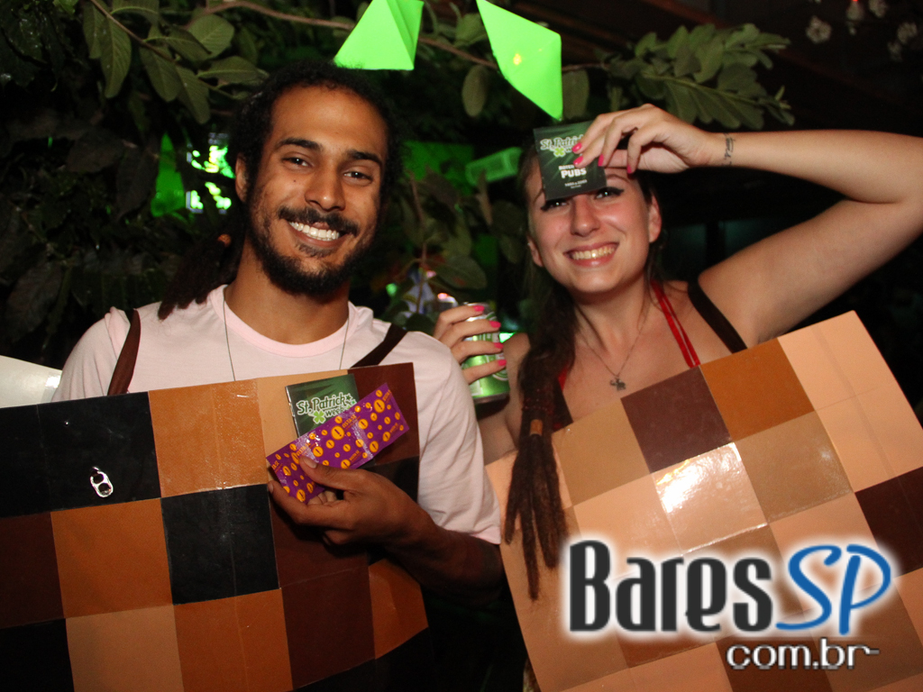 Vila Moema apresentou ambiente descontraído com DJs residentes Vila Moema apresentou ambiente descontraído com DJs residentes