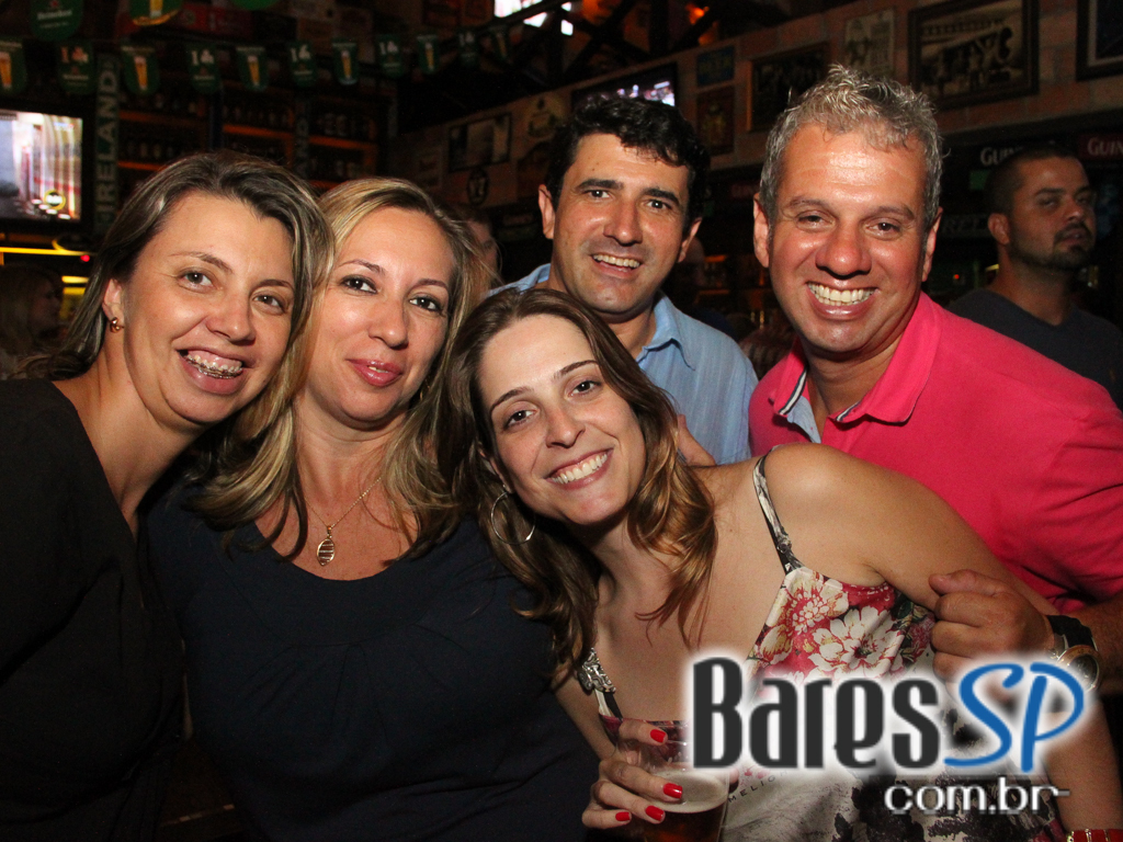 Apresentação da banda Rock Machine no palco do The Lord Apresentação da banda Rock Machine no palco do The Lord