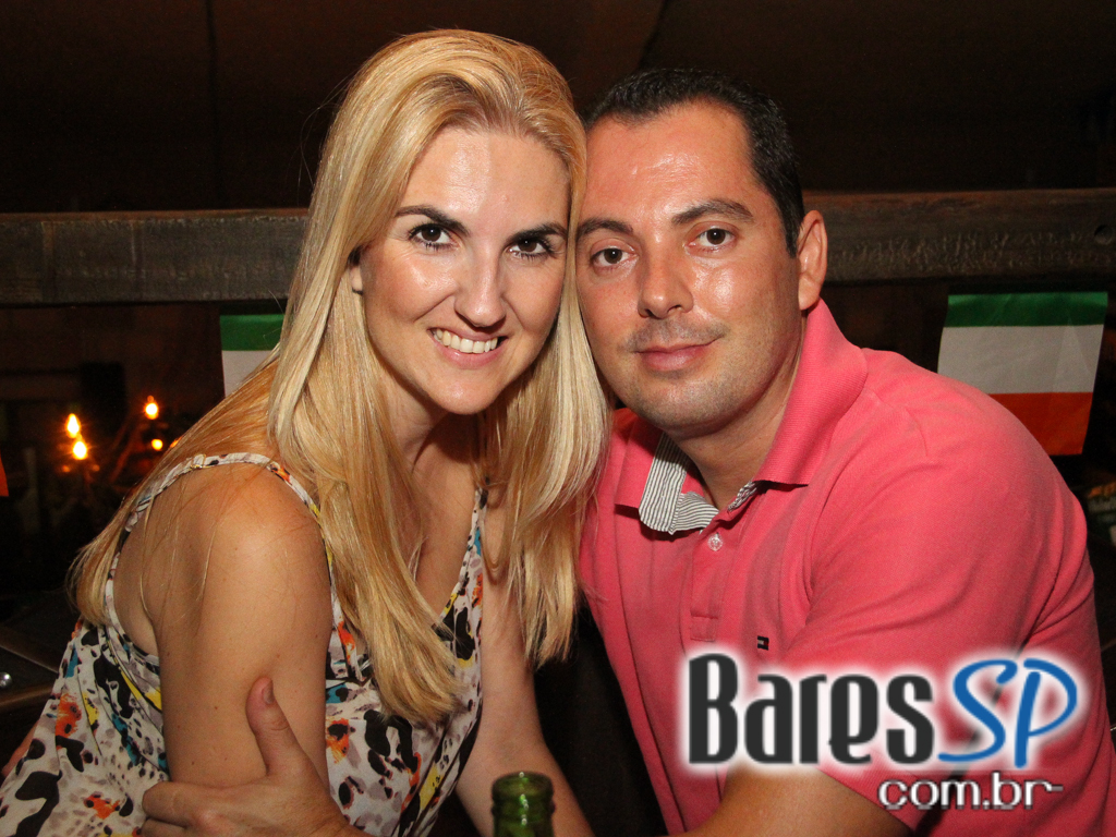 Apresentação da banda Rock Machine no palco do The Lord Apresentação da banda Rock Machine no palco do The Lord