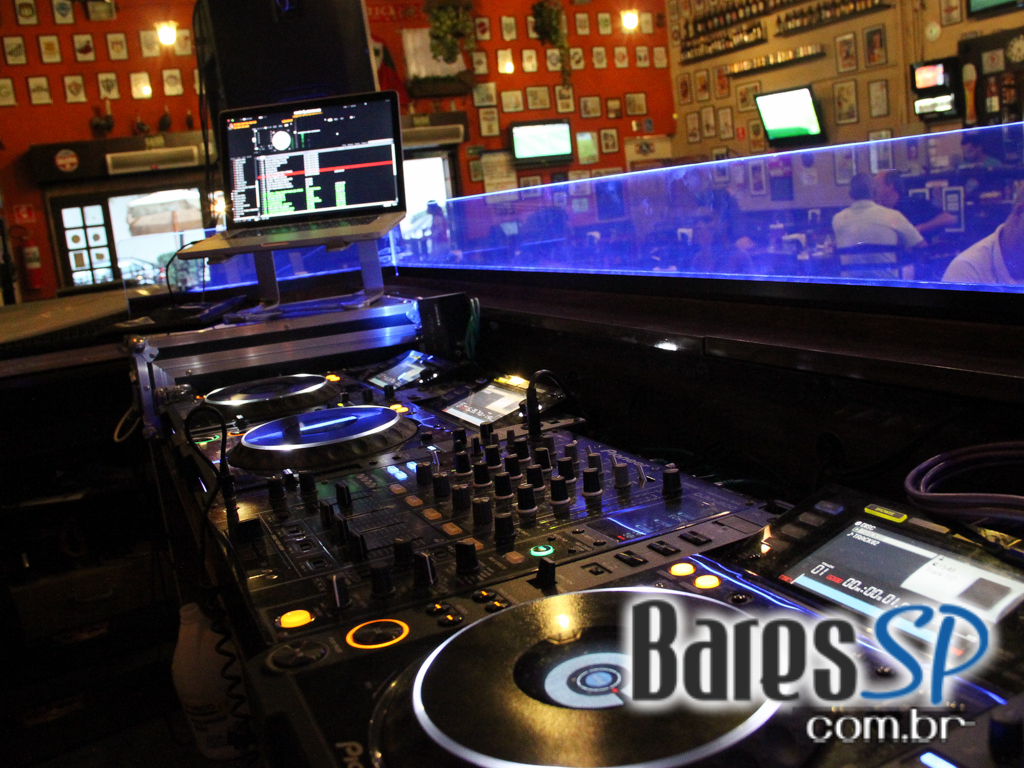 Aconteceu no domingo a Festa de lançamento do site de Wall Olivetto no Seu Beraldo Aconteceu no domingo a Festa de lançamento do site de Wall Olivetto no Seu Beraldo