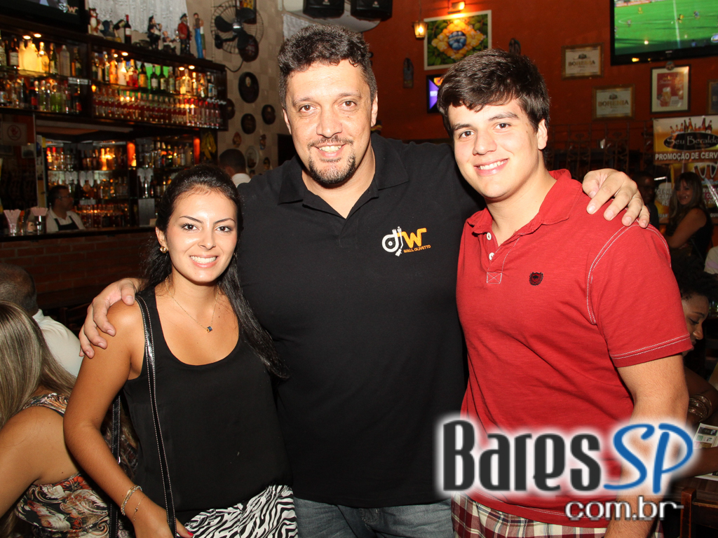 Aconteceu no domingo a Festa de lançamento do site de Wall Olivetto no Seu Beraldo Aconteceu no domingo a Festa de lançamento do site de Wall Olivetto no Seu Beraldo