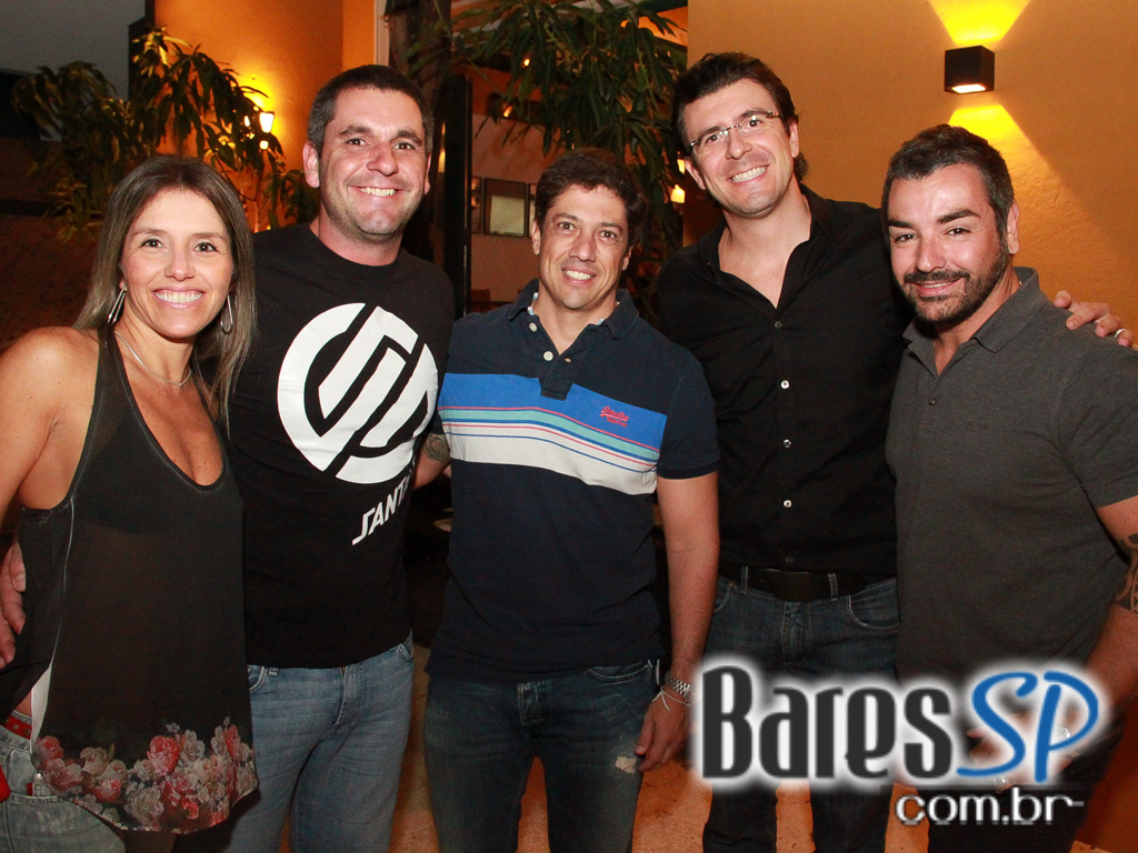 Manguinha Gastrobar realizou festa de inauguração nesta terça Manguinha Gastrobar realizou festa de inauguração nesta terça