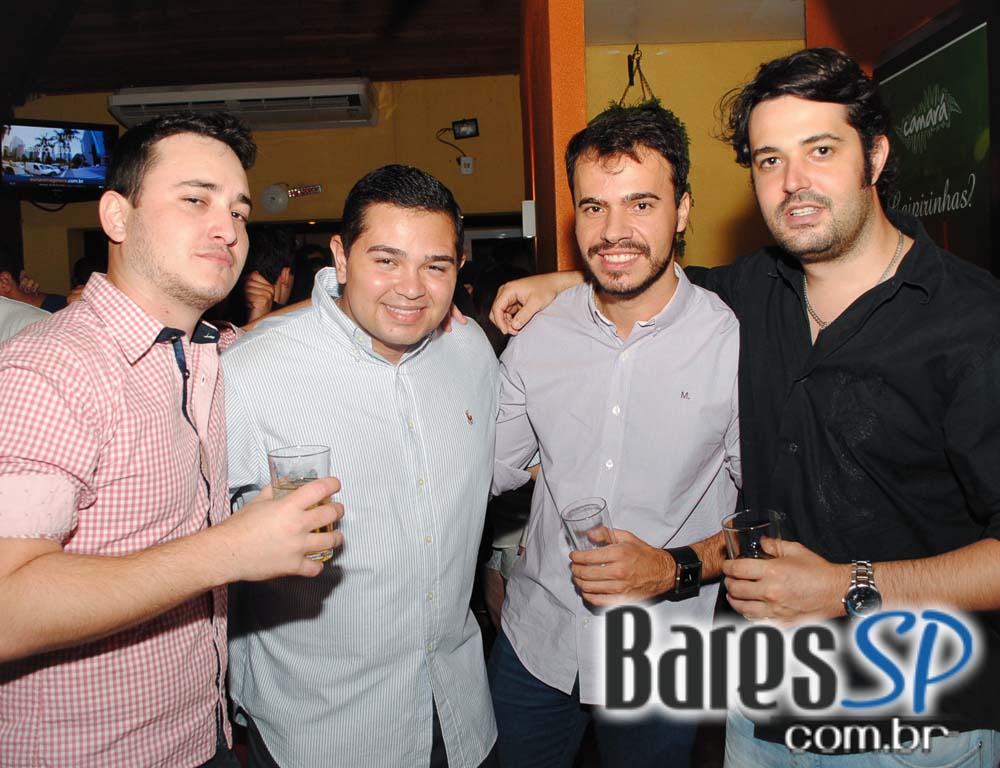 Apresentações de Dudu Araújo, Marcelo Santana e DJ Negrathia no Bar Camará Apresentações de Dudu Araújo, Marcelo Santana e DJ Negrathia no Bar Camará