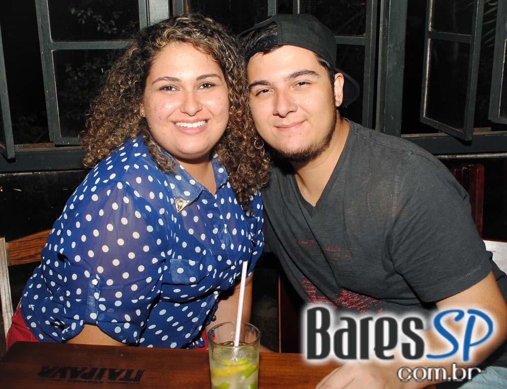 Apresentações de Dudu Araújo, Marcelo Santana e DJ Negrathia no Bar Camará Apresentações de Dudu Araújo, Marcelo Santana e DJ Negrathia no Bar Camará