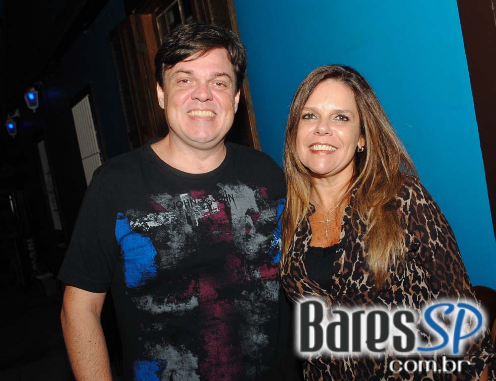 Vila Moema apresentou ambiente descontraído com DJs residentes Vila Moema apresentou ambiente descontraído com DJs residentes