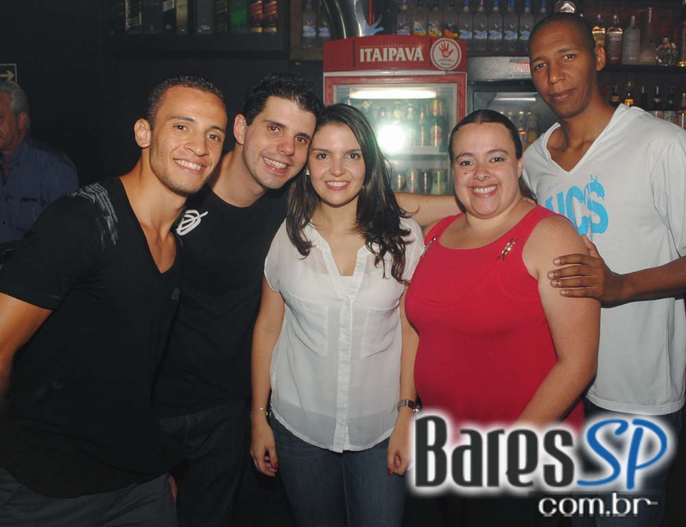 Akbar Lounge & Disco apresentou 2° Edição do Bailinho de Garagem Akbar Lounge & Disco apresentou 2° Edição do Bailinho de Garagem