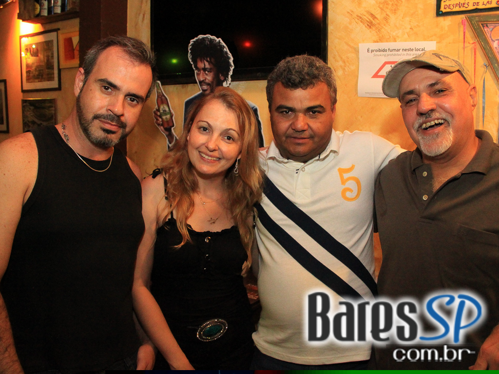 Bar Amigos do Zé comemorou 1 ano com sorteio de brindes neste sábado Bar Amigos do Zé comemorou 1 ano com sorteio de brindes neste sábado