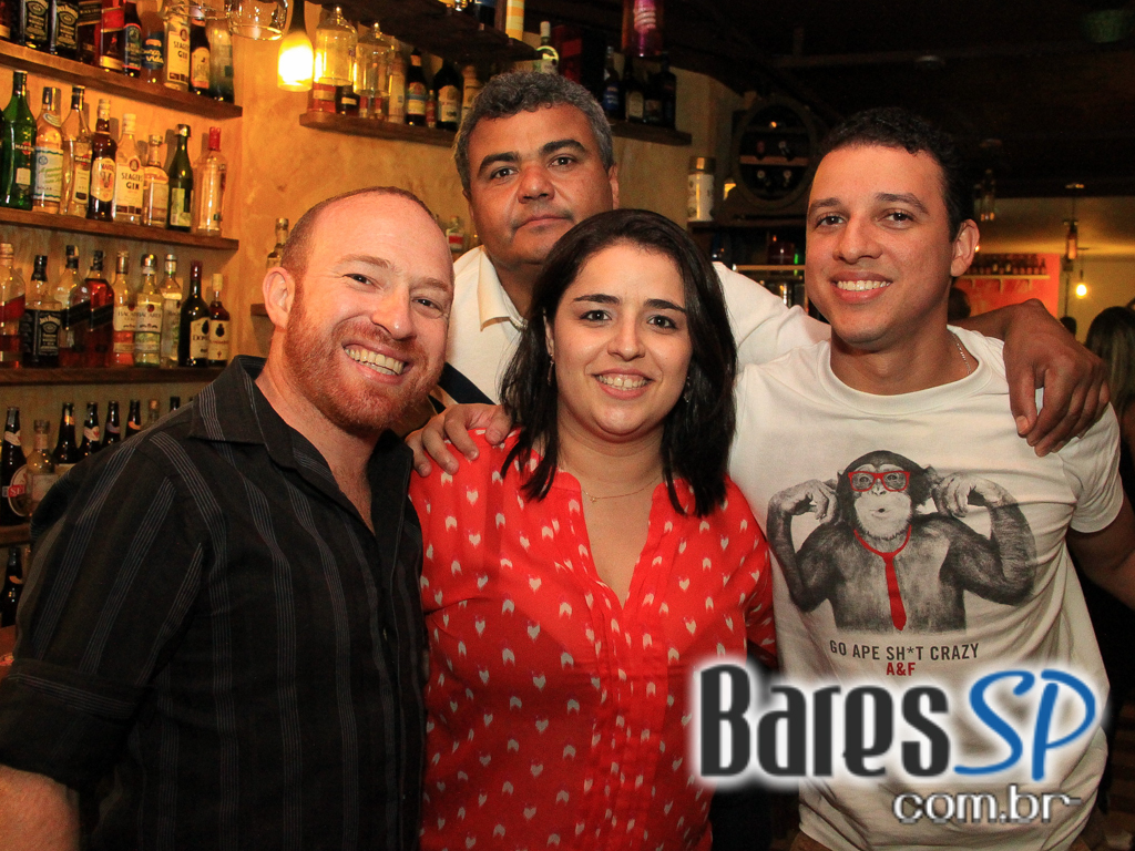 Bar Amigos do Zé comemorou 1 ano com sorteio de brindes neste sábado Bar Amigos do Zé comemorou 1 ano com sorteio de brindes neste sábado