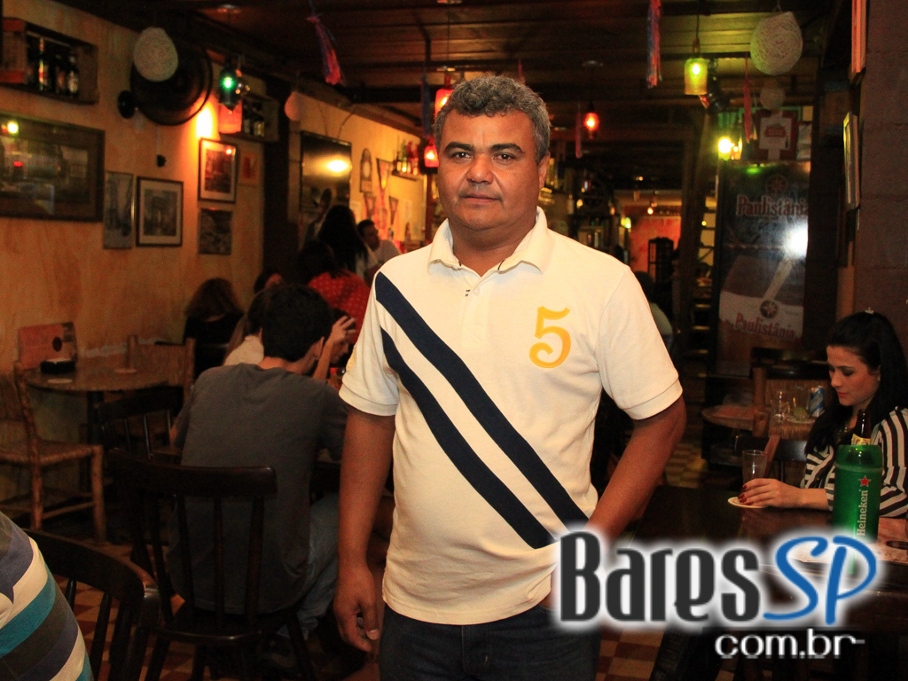 Bar Amigos do Zé comemorou 1 ano com sorteio de brindes neste sábado Bar Amigos do Zé comemorou 1 ano com sorteio de brindes neste sábado