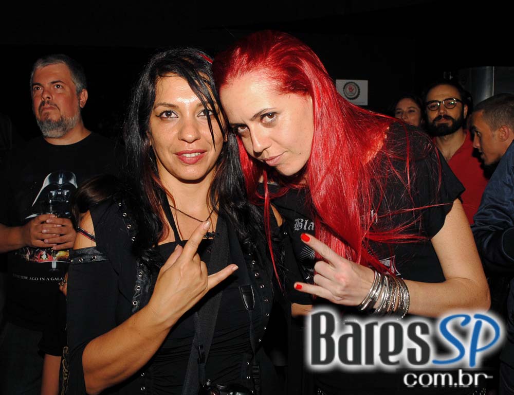 BlackMore Rock Bar recebeu Banda 13 Black Sabbath que animou o domingo BlackMore Rock Bar recebeu Banda 13 Black Sabbath que animou o domingo