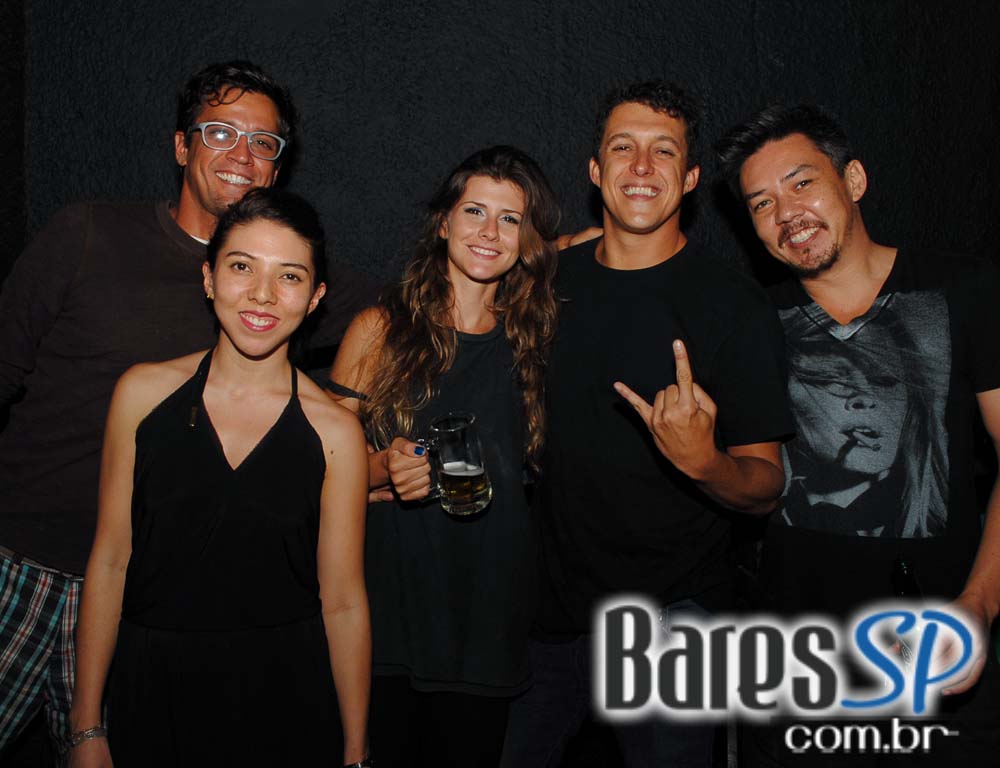 BlackMore Rock Bar recebeu Banda 13 Black Sabbath que animou o domingo BlackMore Rock Bar recebeu Banda 13 Black Sabbath que animou o domingo