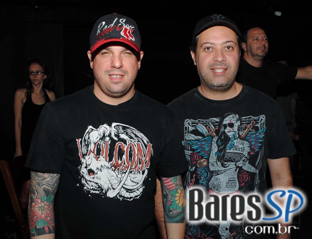 BlackMore Rock Bar recebeu Banda 13 Black Sabbath que animou o domingo BlackMore Rock Bar recebeu Banda 13 Black Sabbath que animou o domingo