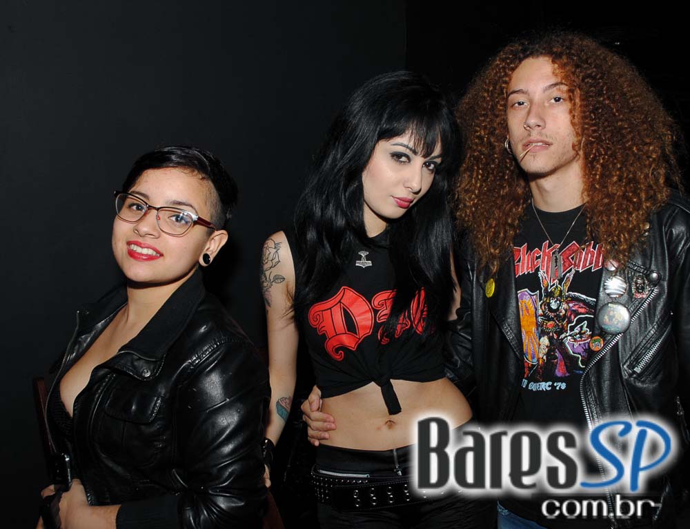 BlackMore Rock Bar recebeu Banda 13 Black Sabbath que animou o domingo BlackMore Rock Bar recebeu Banda 13 Black Sabbath que animou o domingo