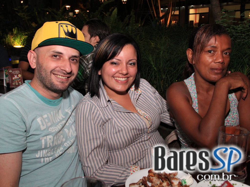 Páscoa do Devassa West Plaza com bombons de cerveja negra e muito drinks nesta quinta-feira Páscoa do Devassa West Plaza com bombons de cerveja negra e muito drinks nesta quinta-feira