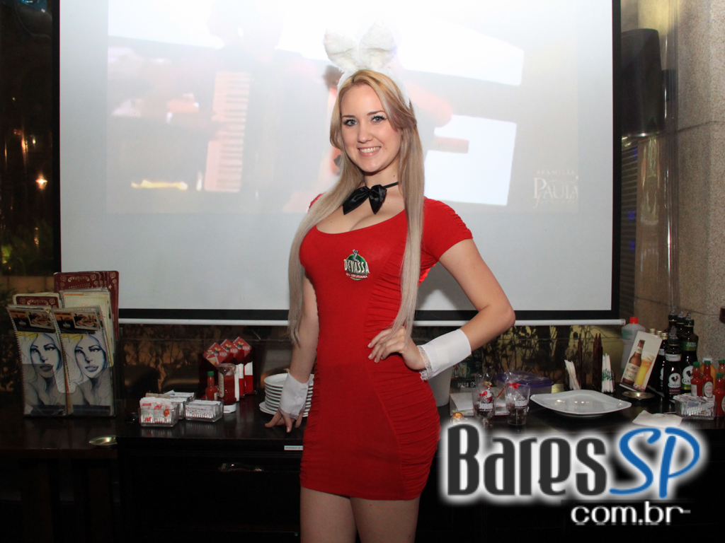 Páscoa do Devassa West Plaza com bombons de cerveja negra e muito drinks nesta quinta-feira Páscoa do Devassa West Plaza com bombons de cerveja negra e muito drinks nesta quinta-feira