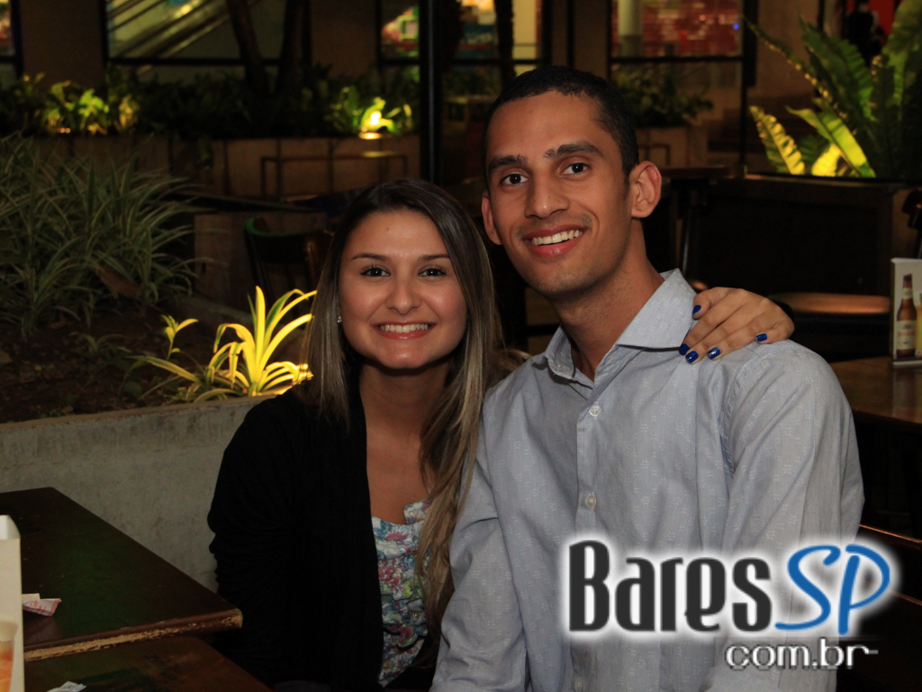 Páscoa do Devassa West Plaza com bombons de cerveja negra e muito drinks nesta quinta-feira Páscoa do Devassa West Plaza com bombons de cerveja negra e muito drinks nesta quinta-feira