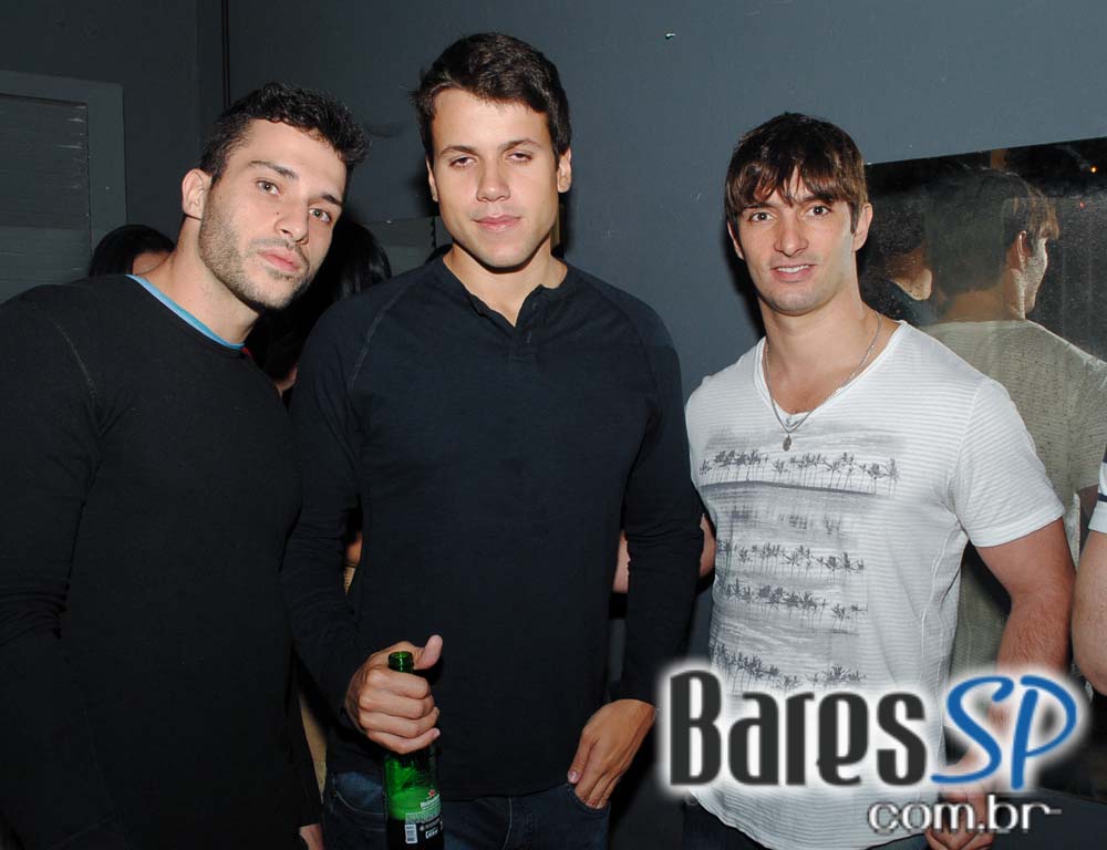 Casa 92 comemorou 4 anos com festa animada e DJs convidados Casa 92 comemorou 4 anos com festa animada e DJs convidados