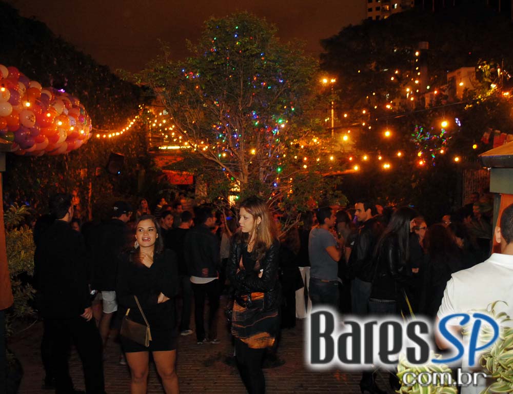 Casa 92 comemorou 4 anos com festa animada e DJs convidados Casa 92 comemorou 4 anos com festa animada e DJs convidados