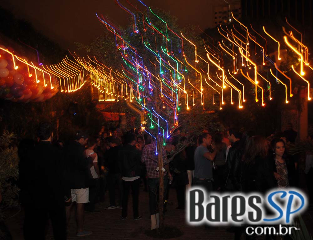 Casa 92 comemorou 4 anos com festa animada e DJs convidados Casa 92 comemorou 4 anos com festa animada e DJs convidados