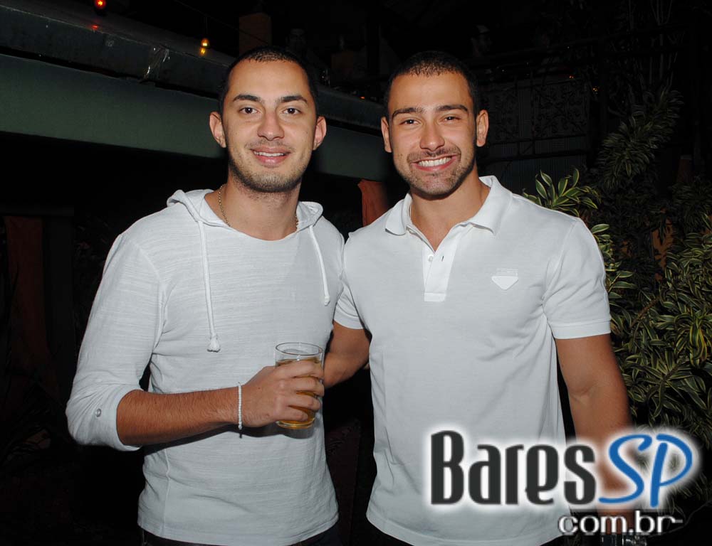 Casa 92 comemorou 4 anos com festa animada e DJs convidados Casa 92 comemorou 4 anos com festa animada e DJs convidados