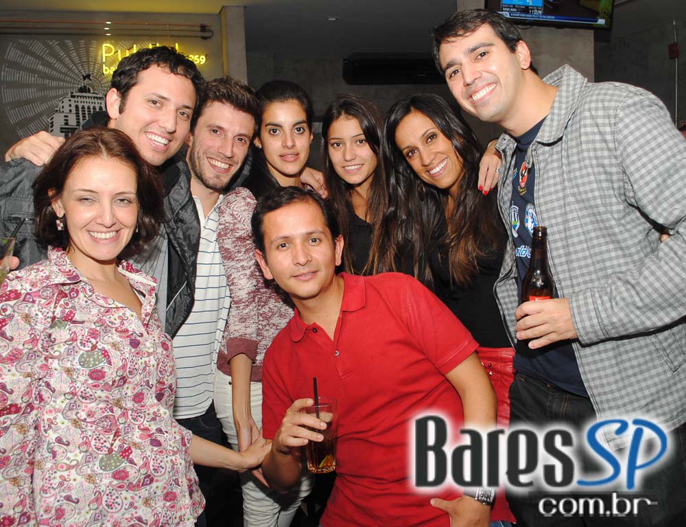 Projeto Friends Play Party com muita música na sexta-feira no Public Bar e After Bar Projeto Friends Play Party com muita música na sexta-feira no Public Bar e After Bar
