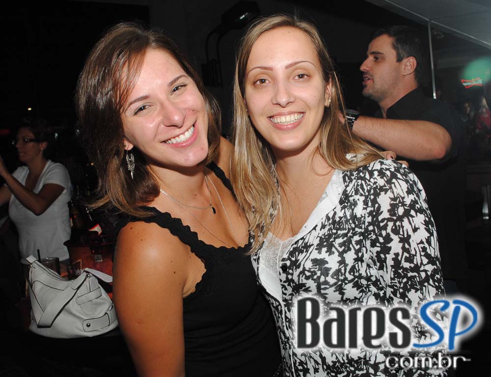 Projeto Friends Play Party com muita música na sexta-feira no Public Bar e After Bar Projeto Friends Play Party com muita música na sexta-feira no Public Bar e After Bar