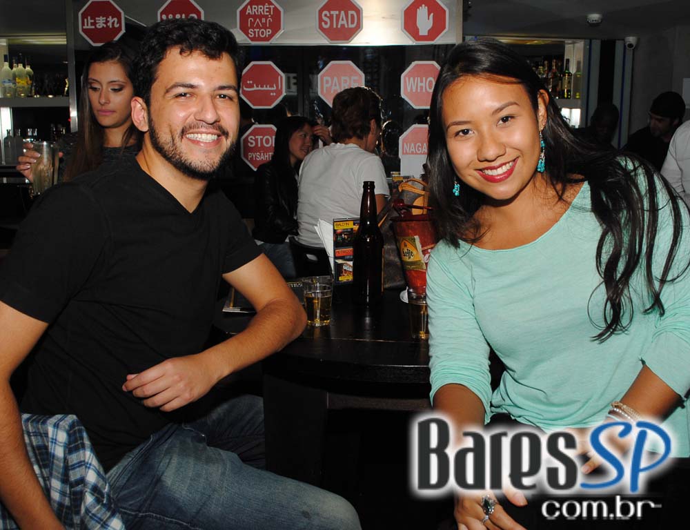 Projeto Friends Play Party com muita música na sexta-feira no Public Bar e After Bar Projeto Friends Play Party com muita música na sexta-feira no Public Bar e After Bar