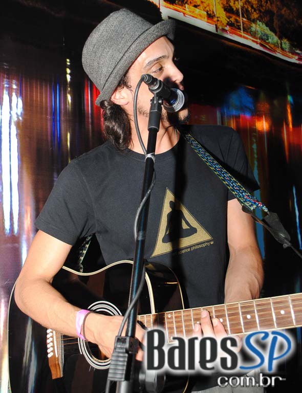 Projeto Friends Play Party com muita música na sexta-feira no Public Bar e After Bar Projeto Friends Play Party com muita música na sexta-feira no Public Bar e After Bar