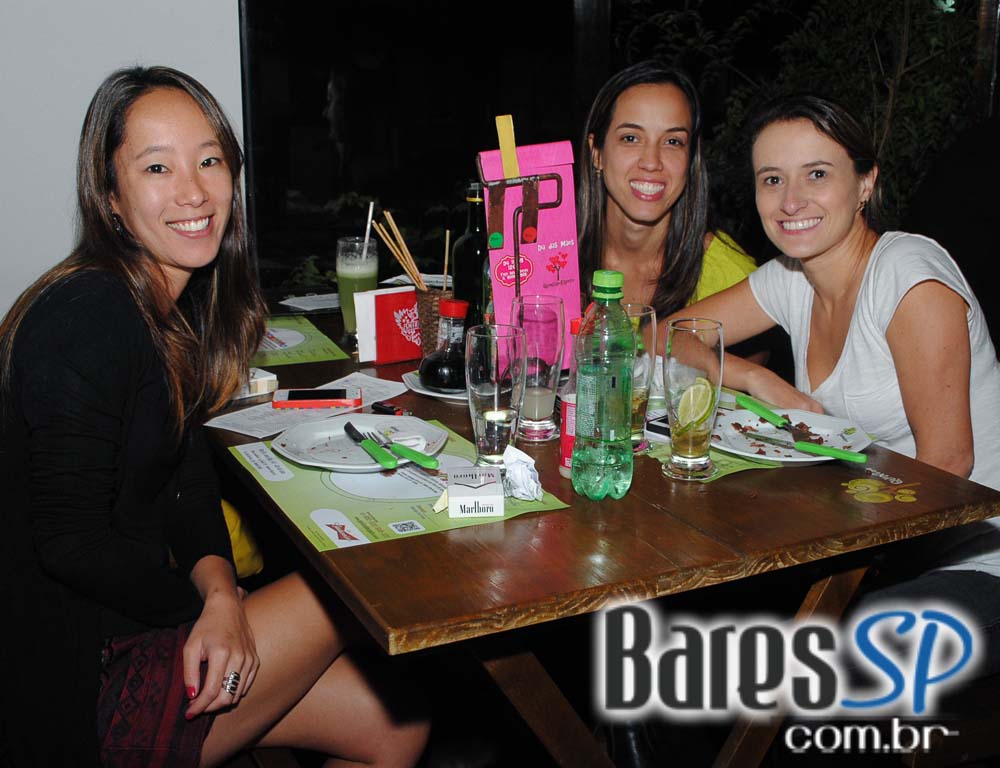 Quintal do Espeto Lapa recebeu o projeto Samba de Raíz Quintal do Espeto Lapa recebeu o projeto Samba de Raíz