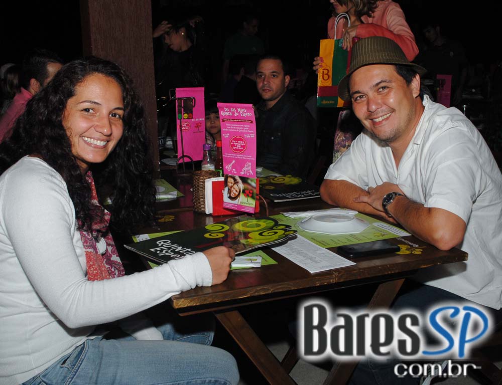 Quintal do Espeto Lapa recebeu o projeto Samba de Raíz Quintal do Espeto Lapa recebeu o projeto Samba de Raíz