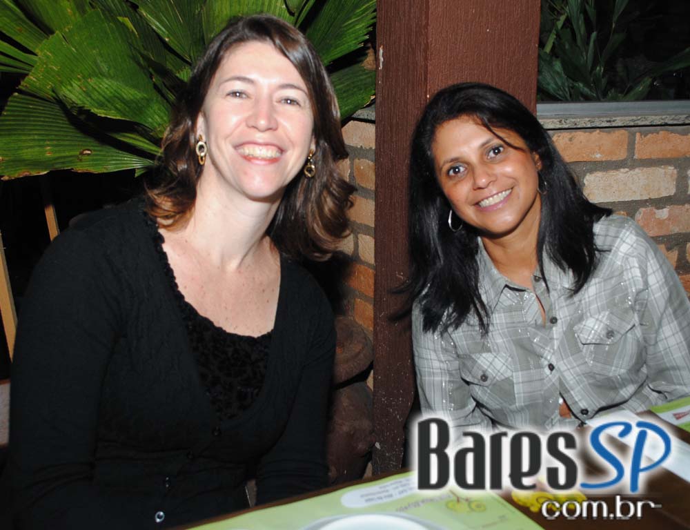 Quintal do Espeto Lapa recebeu o projeto Samba de Raíz Quintal do Espeto Lapa recebeu o projeto Samba de Raíz