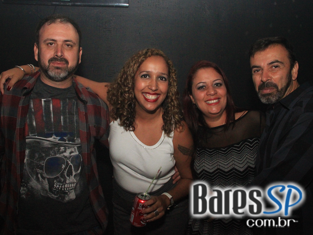 Autobahn celebrou aniversário de 21 anos no estilo anos 80 Autobahn celebrou aniversário de 21 anos no estilo anos 80