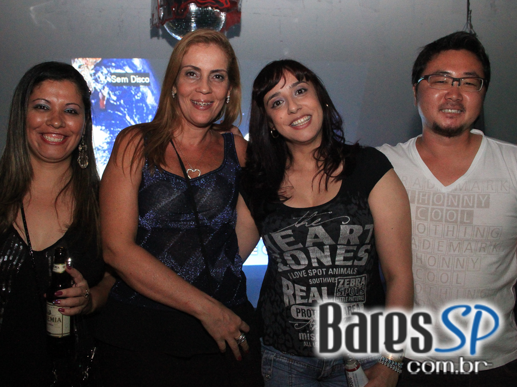 Autobahn celebrou aniversário de 21 anos no estilo anos 80 Autobahn celebrou aniversário de 21 anos no estilo anos 80