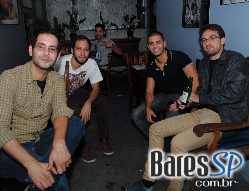 Nola Bar embala a sexta com apresentação do DJ KL Jazy Nola Bar embala a sexta com apresentação do DJ KL Jazy