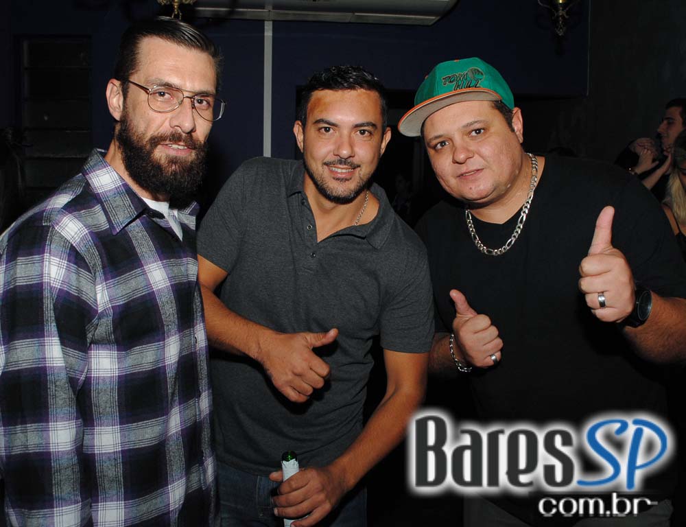Festa Beats & Pieces com Hero Magal e KL Jay no Nola Bar Festa Beats & Pieces com Hero Magal e KL Jay no Nola Bar