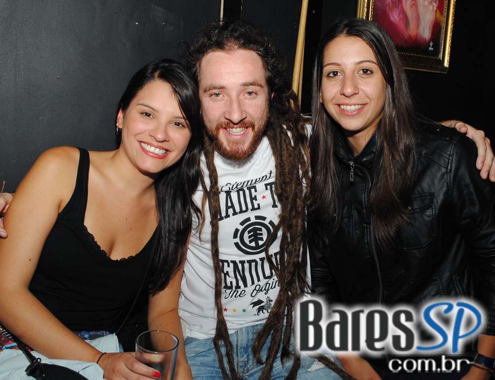 Coletivo Assault e Beat Wise Recordings no sábado no Nola Bar Coletivo Assault e Beat Wise Recordings no sábado no Nola Bar