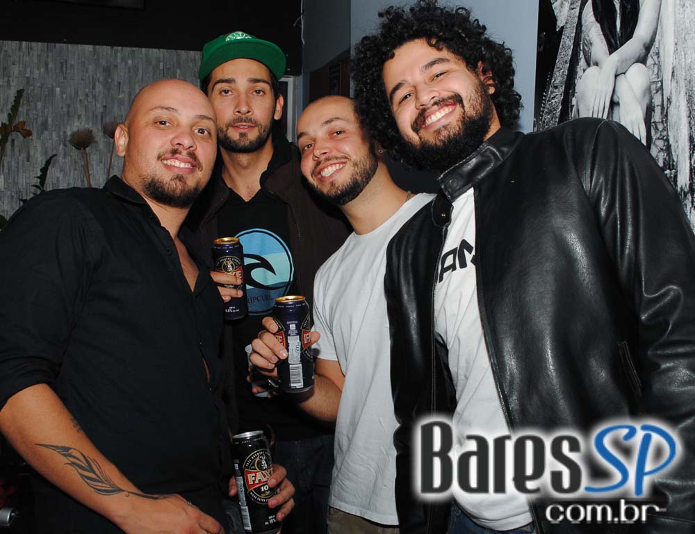 Coletivo Assault e Beat Wise Recordings no sábado no Nola Bar Coletivo Assault e Beat Wise Recordings no sábado no Nola Bar